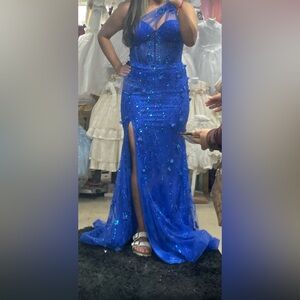 Prom Dress Elegant Blue Halter Gown